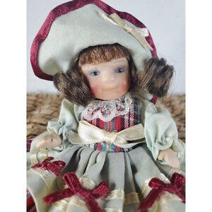Vintage Porcelain Doll Poseable Jointed Articulated Victorian 4" Miniature Brown
